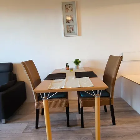 Holzgebaeude *