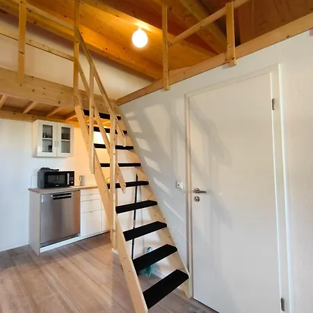Holzgebaeude Apartment *